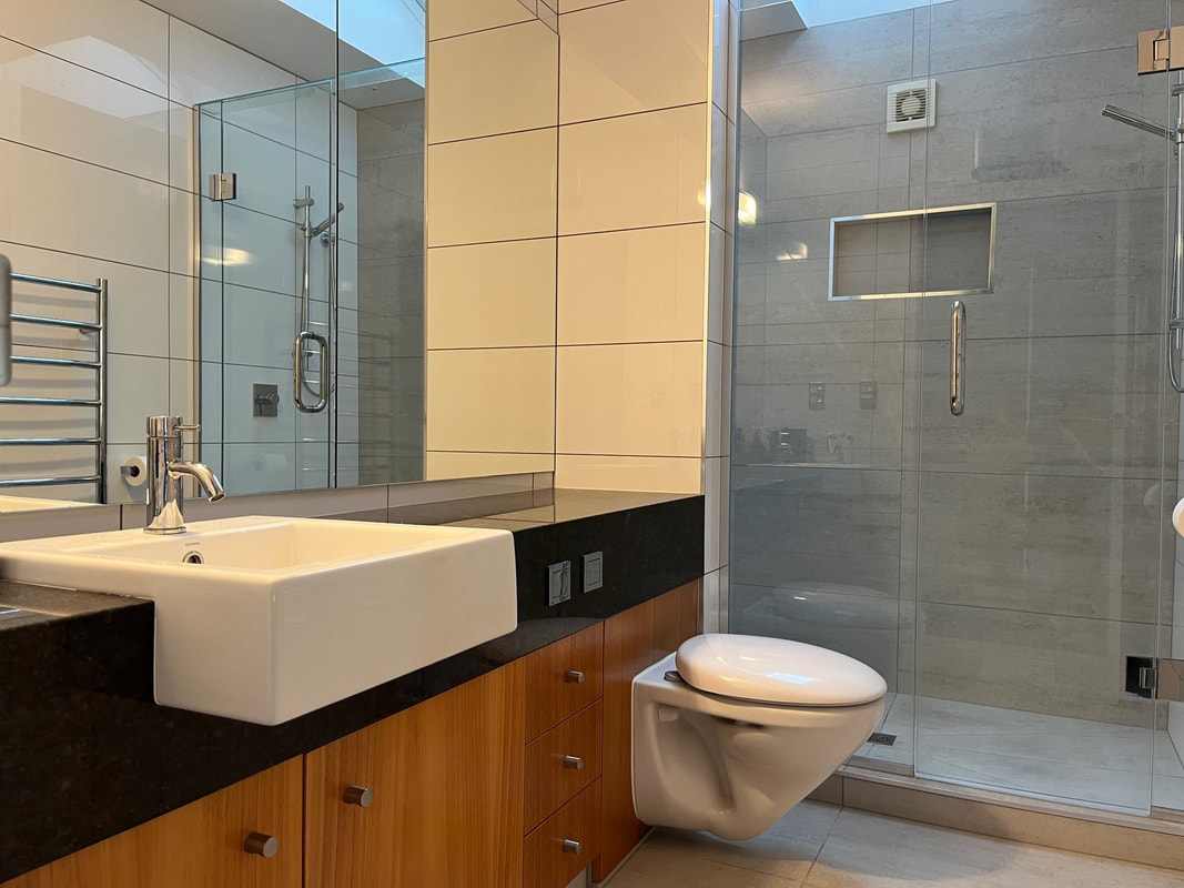 Tired of a dated kitchen that doesn’t flow? Sick of squeezing into a poky bathroom? RC Jamieson Builders makes kitchen and bathroom upgrades smooth, sensible and stress-free.